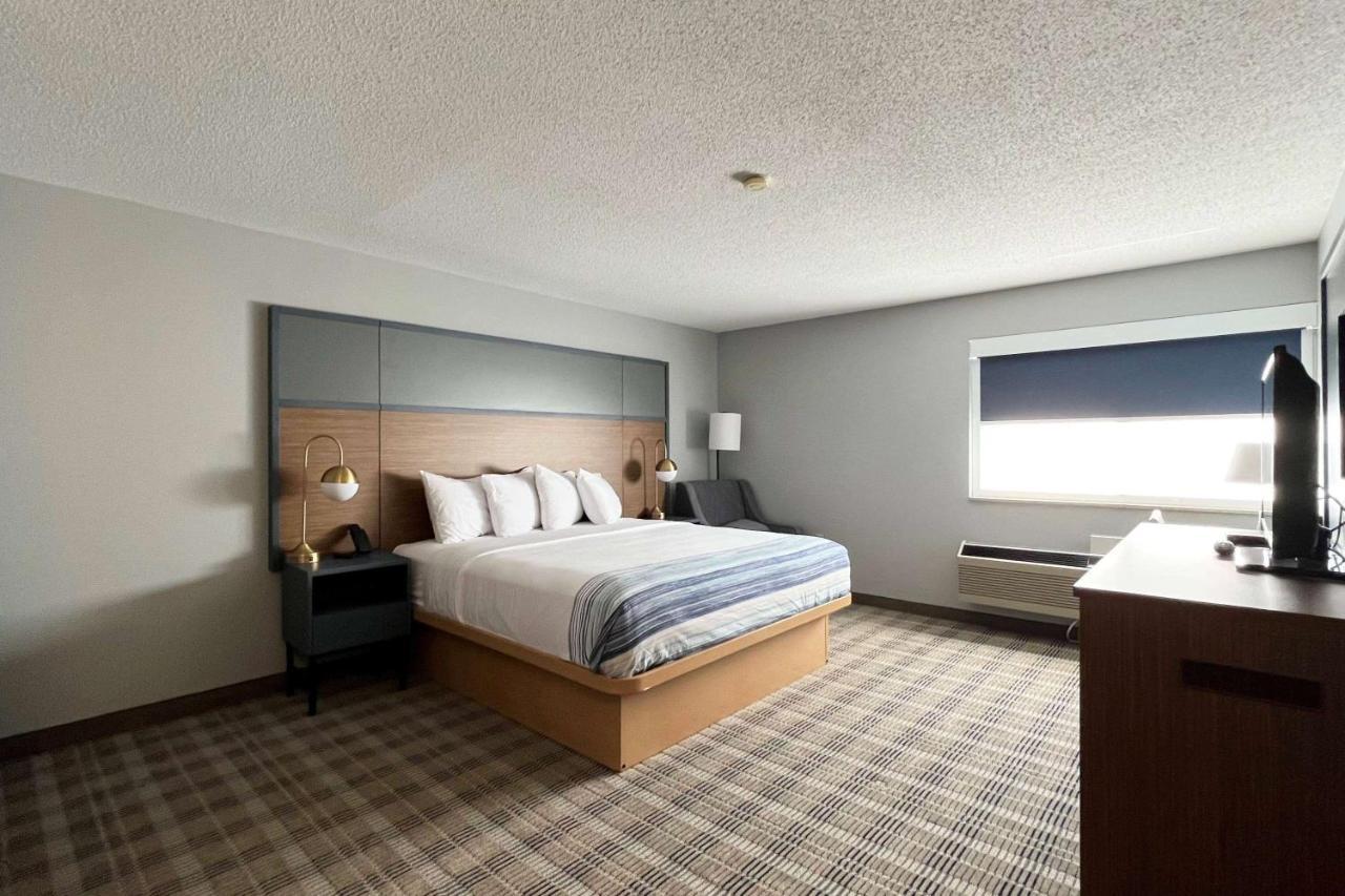 Americinn By Wyndham Marshfield Exteriör bild